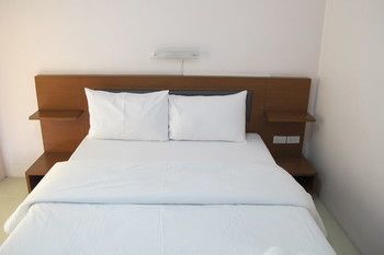 ホテル Somjai House シーラーチャー エクステリア 写真